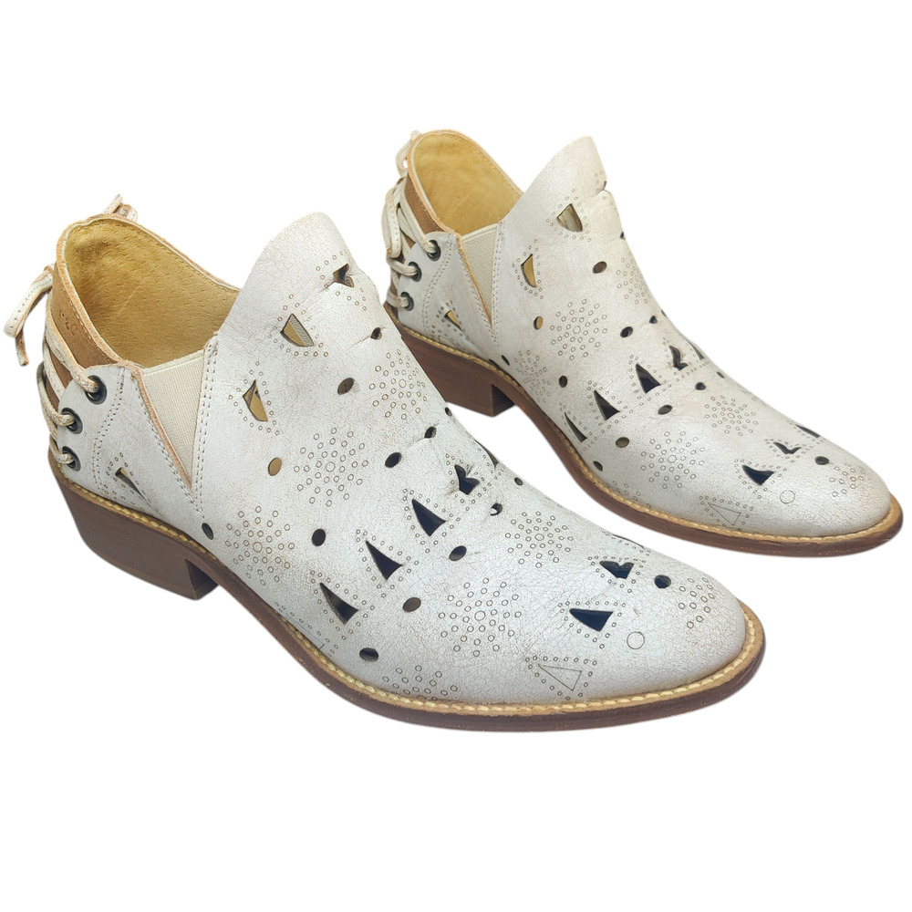 Musse & Cloud White and Brown Ankle Booties with Lace-Up Design